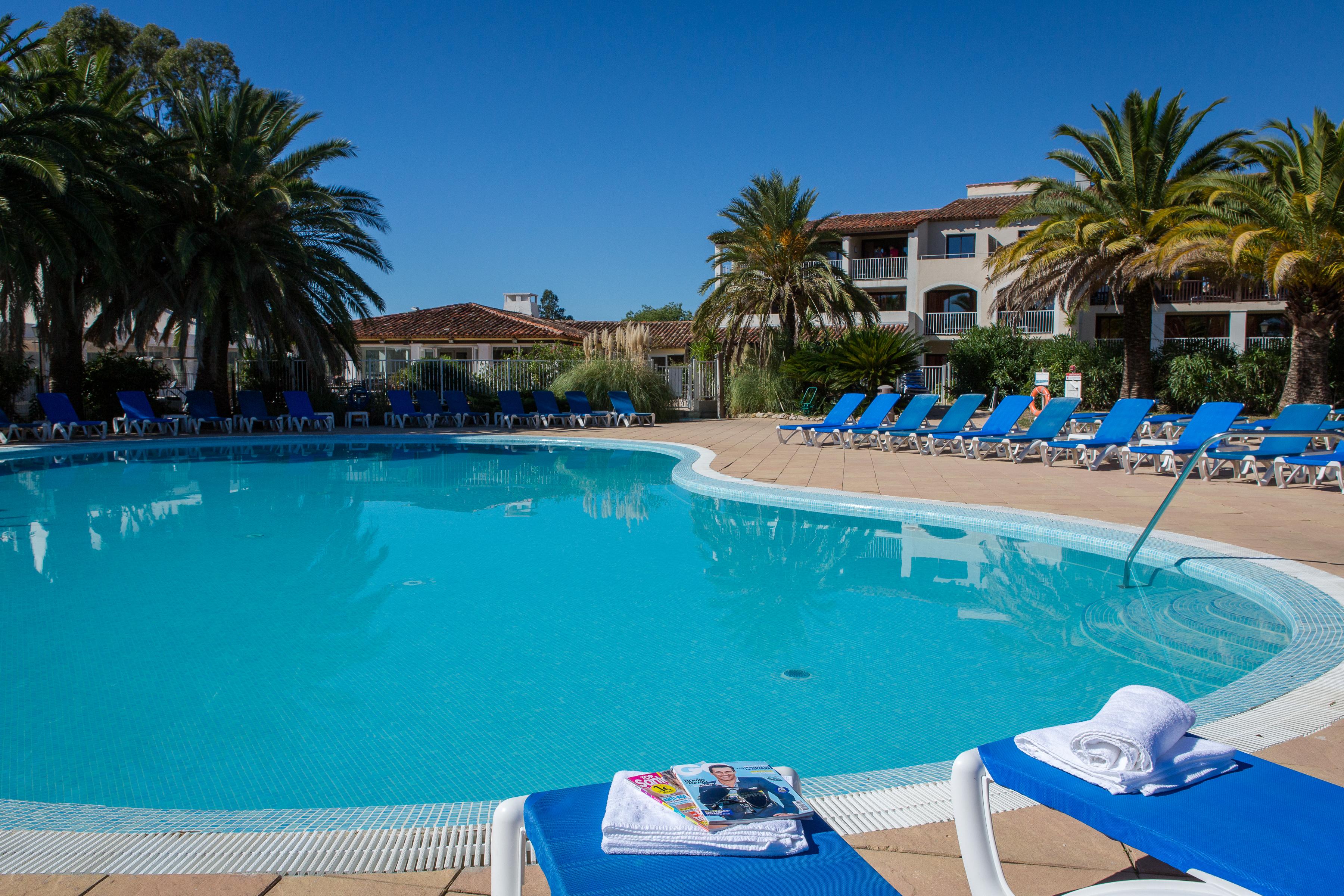 Sowell Residences Les Perles Du Golfe De Saint-Tropez Grimaud Exterior photo