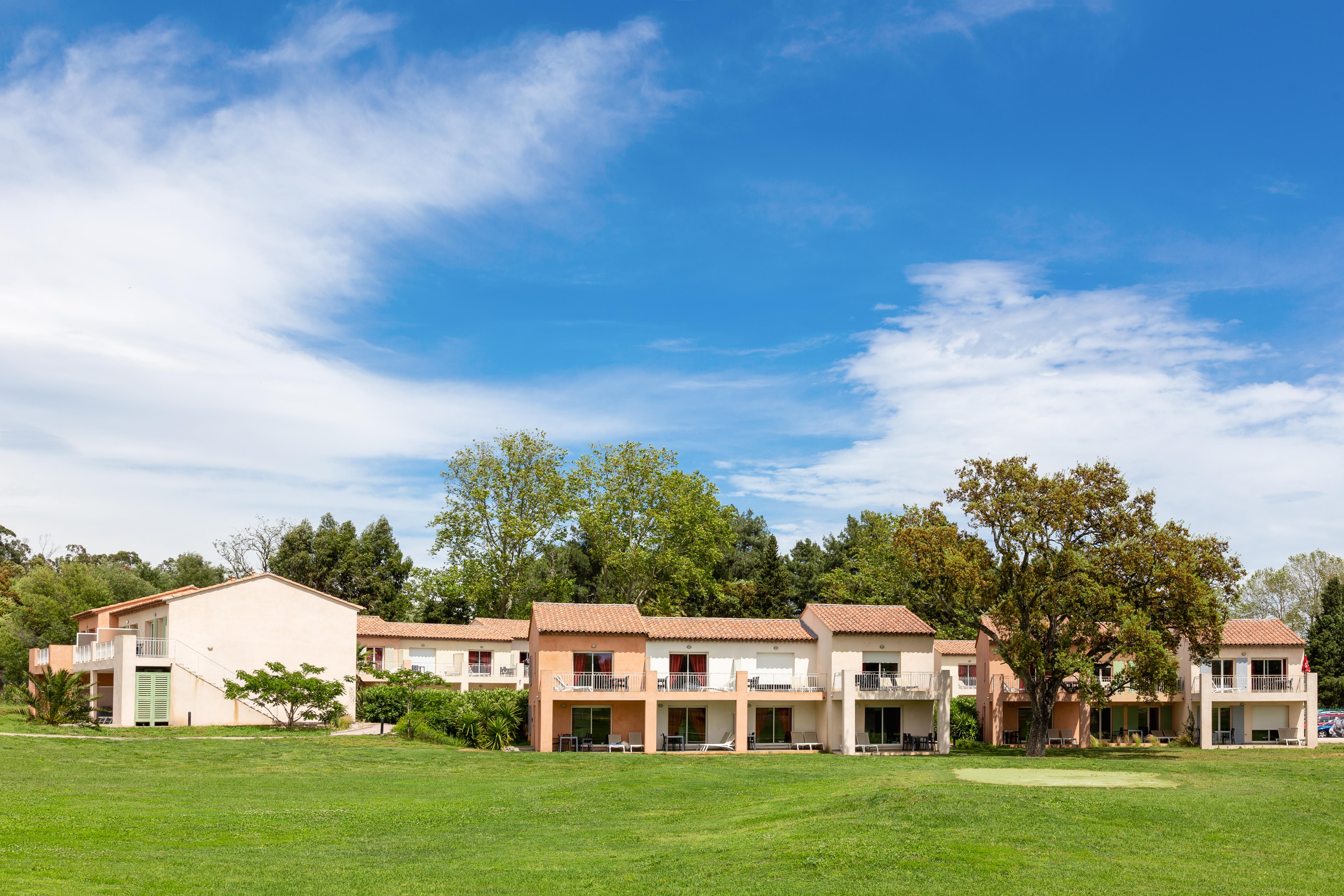Sowell Residences Les Perles Du Golfe De Saint-Tropez Grimaud Exterior photo