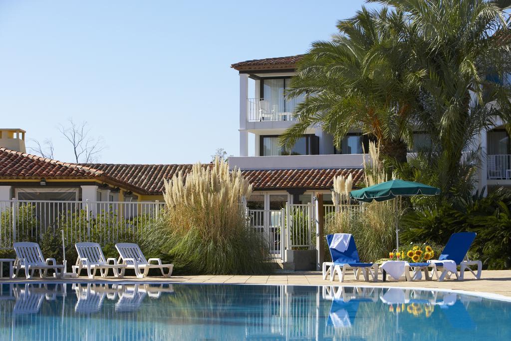 Sowell Residences Les Perles Du Golfe De Saint-Tropez Grimaud Exterior photo