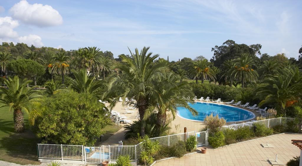 Sowell Residences Les Perles Du Golfe De Saint-Tropez Grimaud Exterior photo